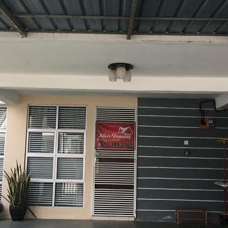 Miker Homestay Seri Iskandar Εξωτερικό φωτογραφία