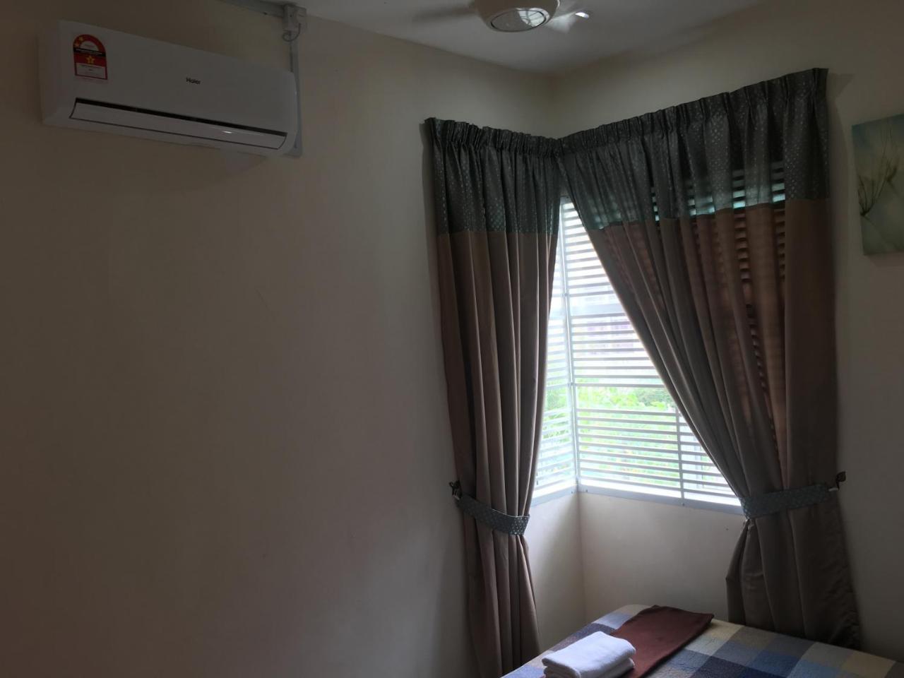 Miker Homestay Seri Iskandar Εξωτερικό φωτογραφία
